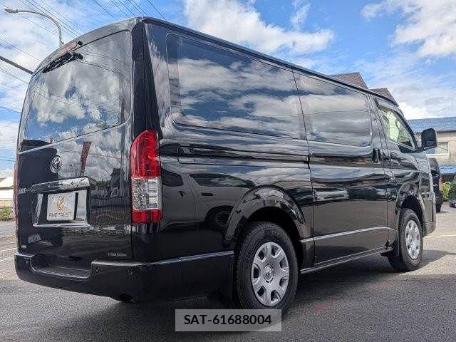 Toyota HIACE VAN 2020-12 8366179-23