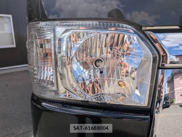 Toyota HIACE VAN 2020-12 8366179-28