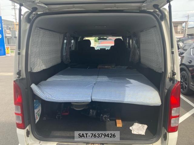 Toyota HIACE VAN 2010-10 8366184-11