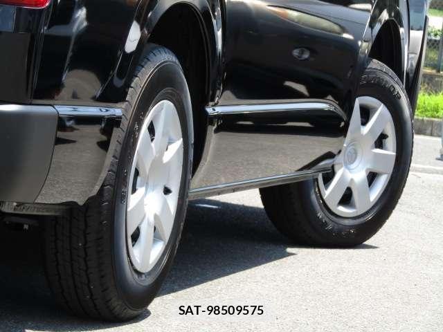 Toyota HIACE VAN 2025-11 8366175-28