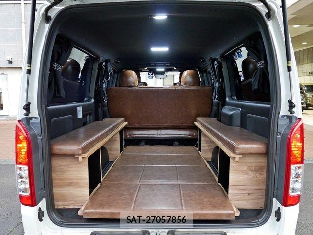 Toyota HIACE VAN 2021-03 8366173-12