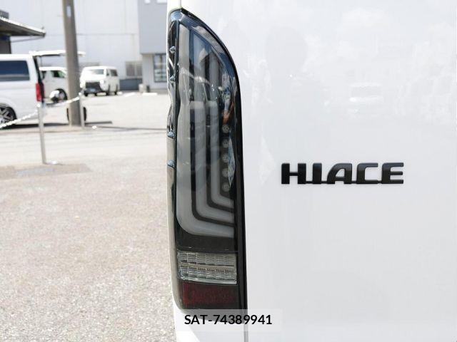 Toyota HIACE VAN 2025-01 8366168-3