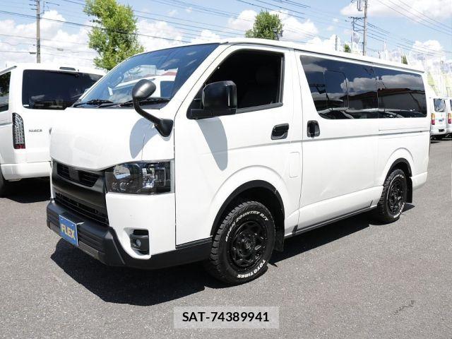 Toyota HIACE VAN 2025-01 8366168-4