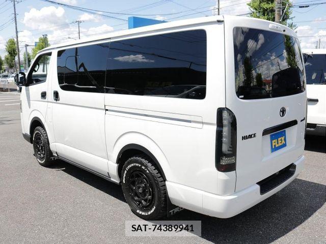 Toyota HIACE VAN 2025-01 8366168-6