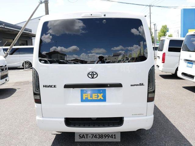 Toyota HIACE VAN 2025-01 8366168-7