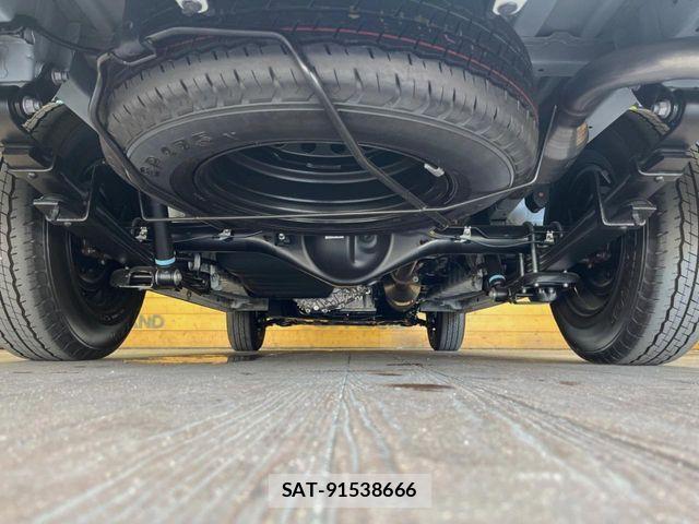 Toyota HIACE VAN 2026-02 8366174-18