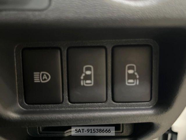 Toyota HIACE VAN 2026-02 8366174-4