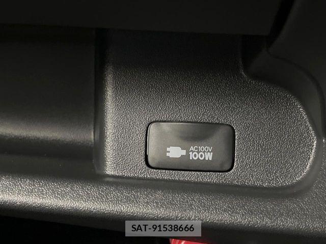 Toyota HIACE VAN 2026-02 8366174-6