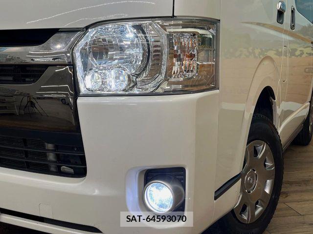 Toyota HIACE VAN 2019-05 8366177-12