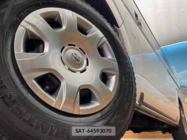 Toyota HIACE VAN 2019-05 8366177-13