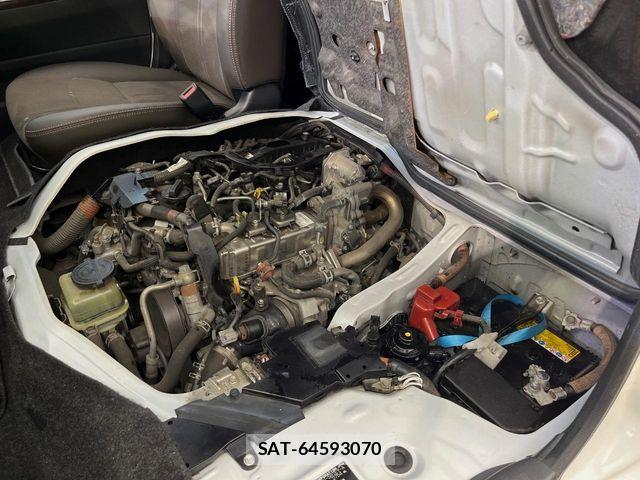 Toyota HIACE VAN 2019-05 8366177-18