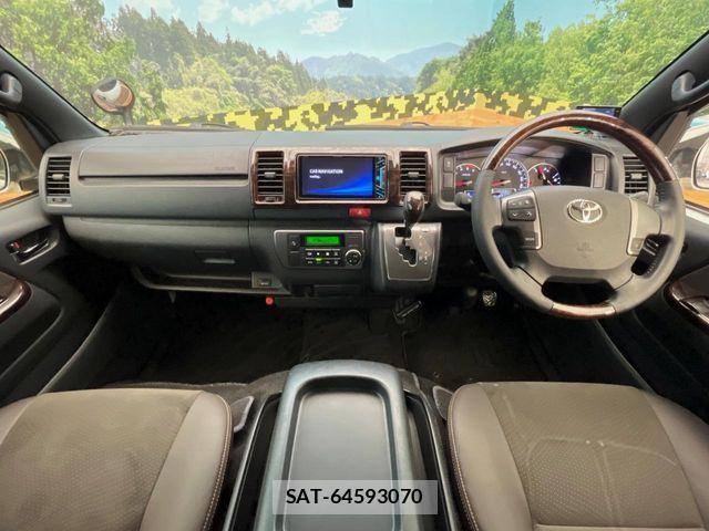 Toyota HIACE VAN 2019-05 8366177-1