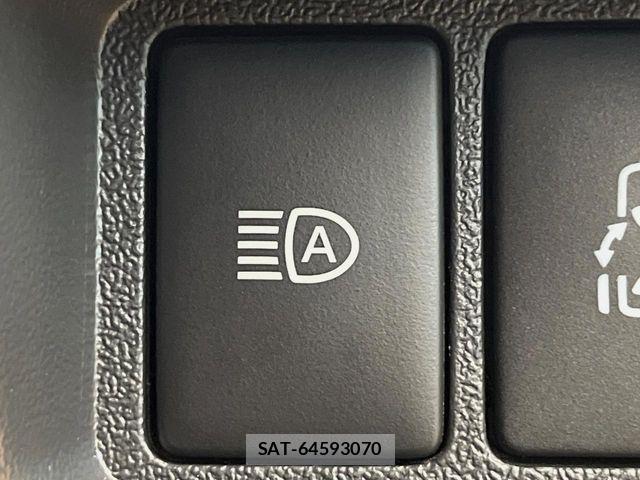 Toyota HIACE VAN 2019-05 8366177-8