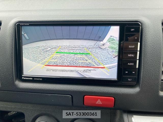 Toyota HIACE VAN 2019-06 8366181-16