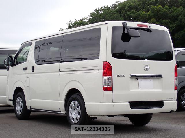 Toyota HIACE VAN 2021-06 8371713-3