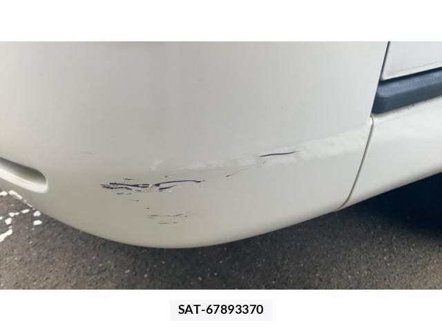 Toyota HIACE VAN 2004-10 8412727-19