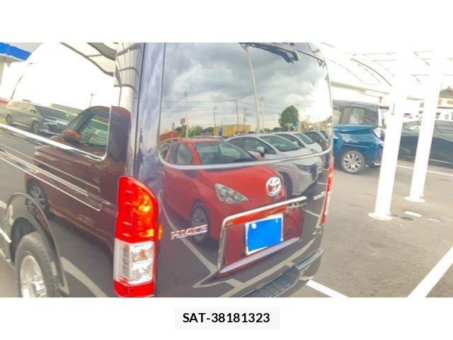 Toyota HIACE VAN 2023-02 8438195-2