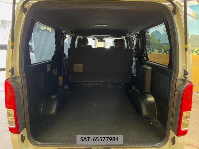 Toyota HIACE VAN 2023-02 8438192-9