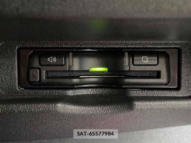 Toyota HIACE VAN 2023-02 8438192-6