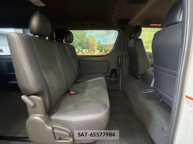 Toyota HIACE VAN 2023-02 8438192-8