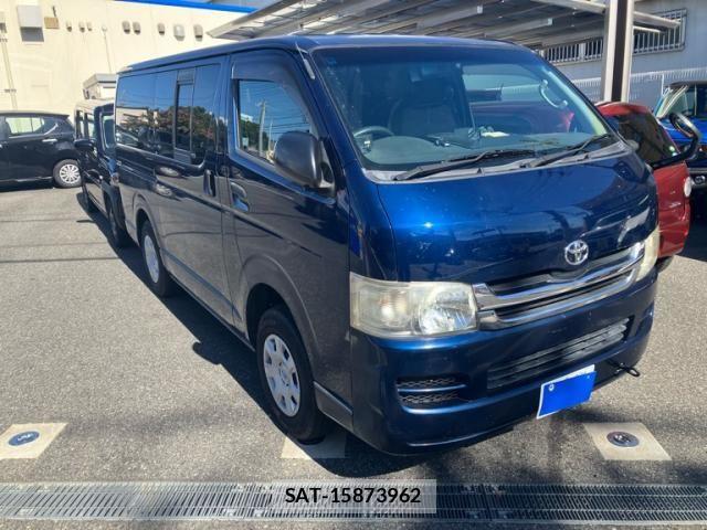 Toyota HIACE VAN 2007-10 8457618-0