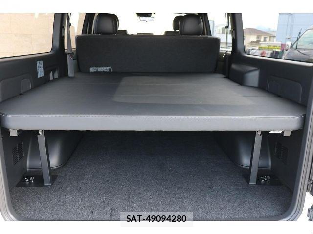 Toyota HIACE VAN 2025-01 8485480-15