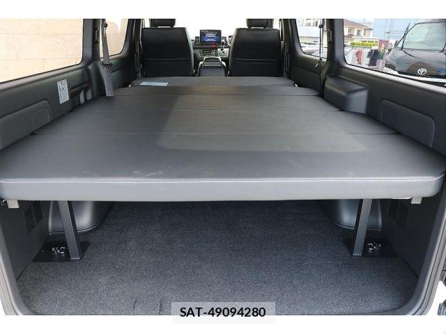 Toyota HIACE VAN 2025-01 8485480-19