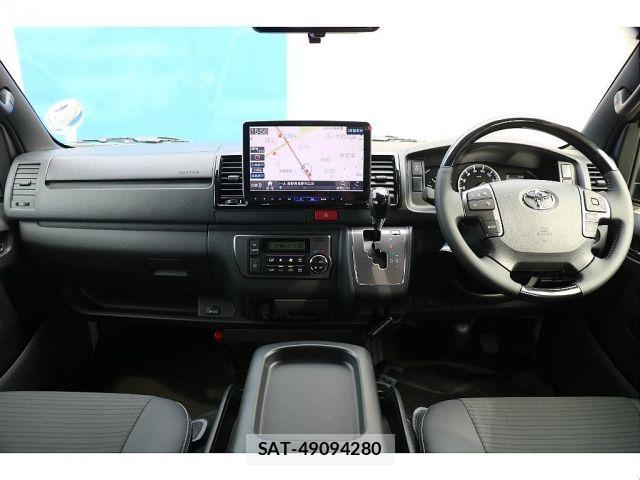 Toyota HIACE VAN 2025-01 8485480-3