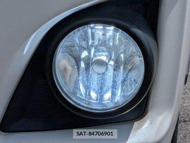 Toyota HIACE VAN 2013-01 8525149-11