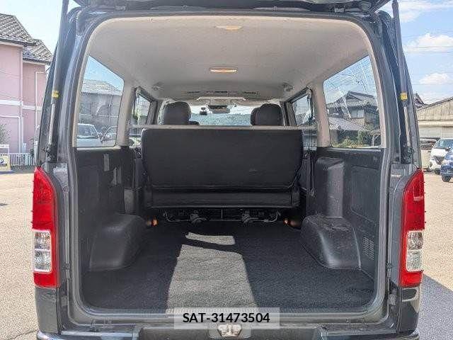 Toyota HIACE VAN 2023-10 8525146-13