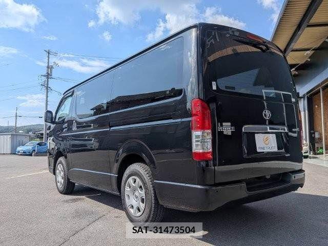 Toyota HIACE VAN 2023-10 8525146-23