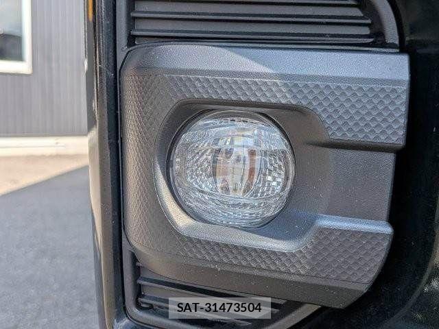 Toyota HIACE VAN 2023-10 8525146-28