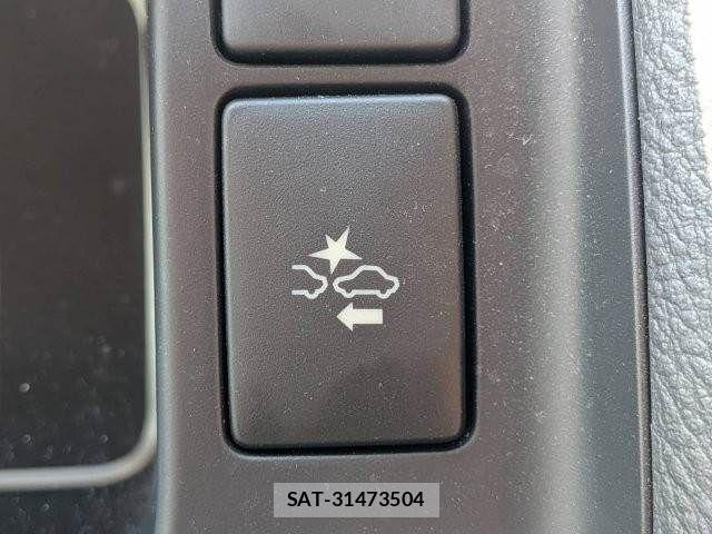 Toyota HIACE VAN 2023-10 8525146-8