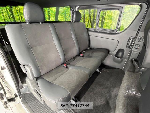 Toyota HIACE VAN 2025-10 8525141-10