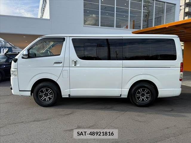 Toyota HIACE VAN 2015-03 8525148-11