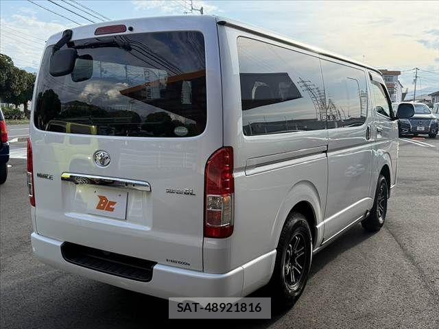 Toyota HIACE VAN 2015-03 8525148-14