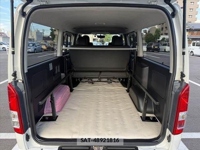 Toyota HIACE VAN 2015-03 8525148-19