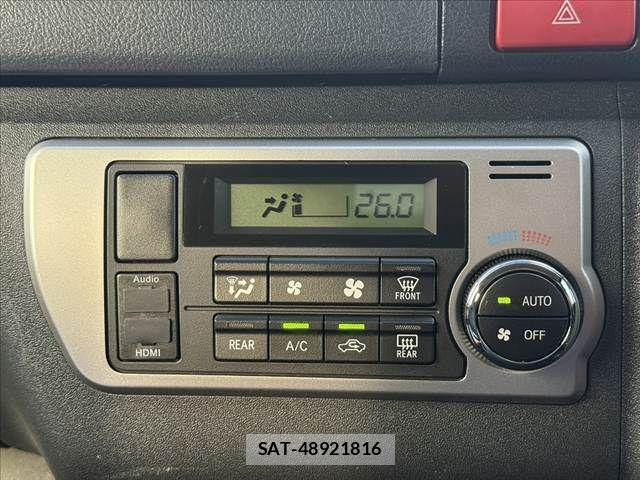 Toyota HIACE VAN 2015-03 8525148-24