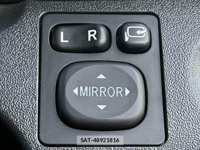 Toyota HIACE VAN 2015-03 8525148-28