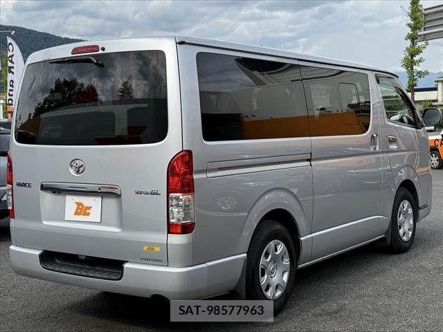 Toyota HIACE VAN 2014-07 8562100-14
