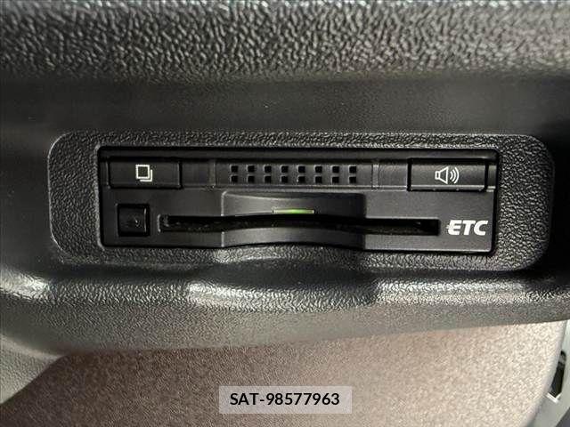 Toyota HIACE VAN 2014-07 8562100-27