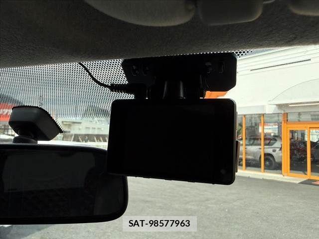 Toyota HIACE VAN 2014-07 8562100-6