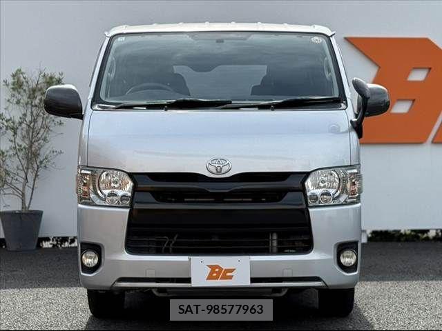Toyota HIACE VAN 2014-07 8562100-8