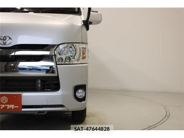 Toyota HIACE VAN 2018-07 8562099-13