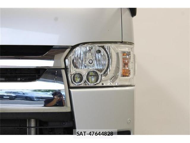 Toyota HIACE VAN 2018-07 8562099-14