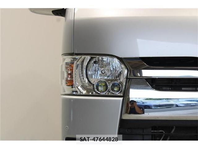 Toyota HIACE VAN 2018-07 8562099-16