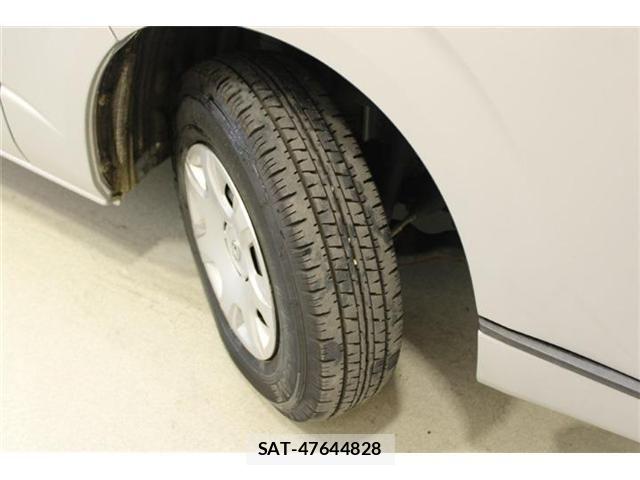 Toyota HIACE VAN 2018-07 8562099-27