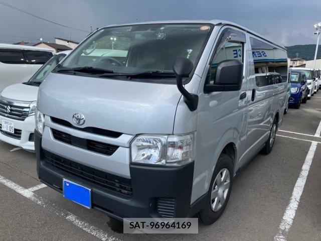 Toyota HIACE VAN 2021-09 8562102-1