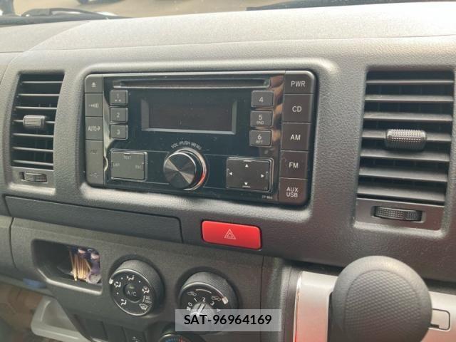 Toyota HIACE VAN 2021-09 8562102-21