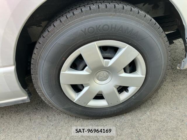 Toyota HIACE VAN 2021-09 8562102-8